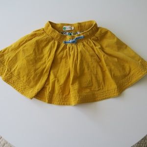Mini Boden woven twirly Skirt, Honeycomb Yellow